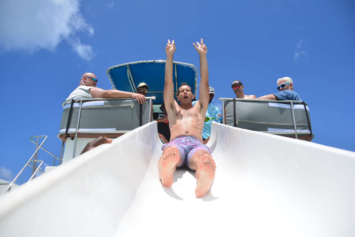 Party Boat Punta Cana - La Fiesta en el Mar